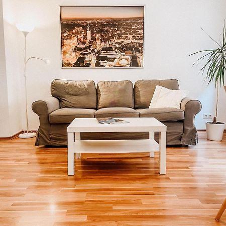 Gemuetliche Fewo Mit Balkon Lipsia Esterno foto