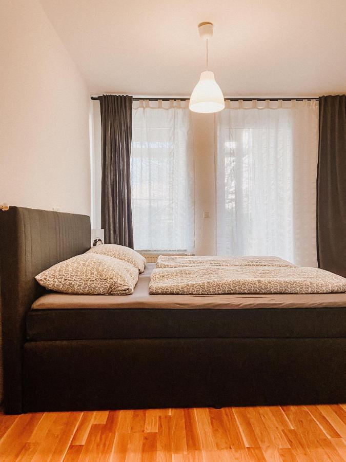 Gemuetliche Fewo Mit Balkon Lipsia Esterno foto